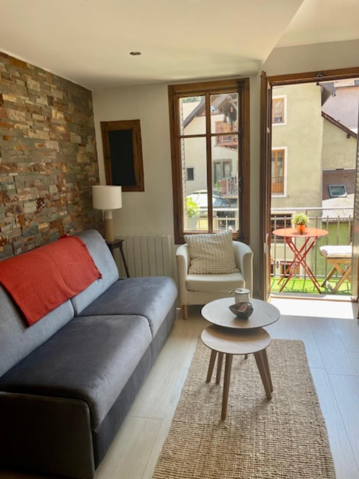Le Canal - Nice Studio On The Venice Of The Alps อานซี ภายนอก รูปภาพ